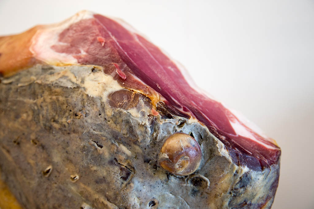 prosciutto crudo igp norcia