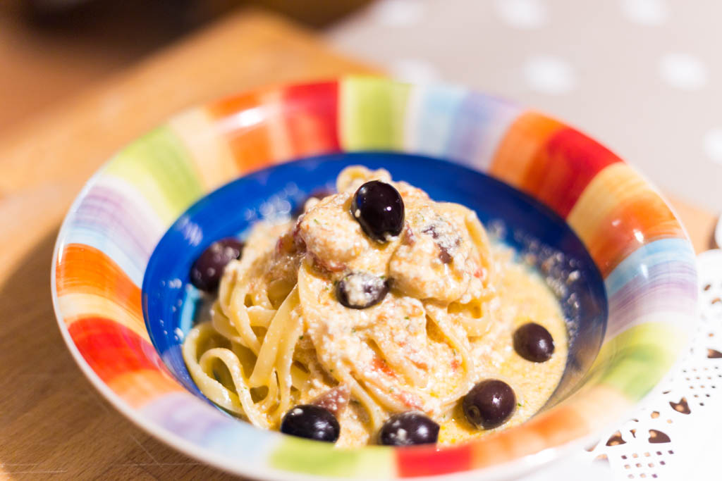 Pasta con ricotta e olive